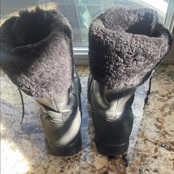 Ralph Lauren Rugged Black Fur-Lined Boots - Picture 4 of 14